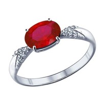 Кольцо из серебра с корундом рубиновым (синт.) и фианитами