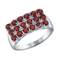 Кольцо из серебра с гранатами